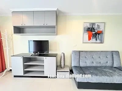 pool-view-condo-for-sale
