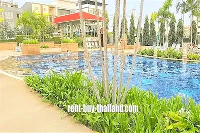 jomtien-beach-condo-s-pool
