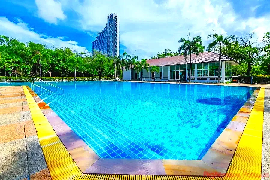 View Talay 8 condominium in View Talay Jomtien