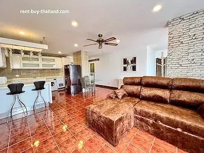 1 bed corner condo, corner condo Jomtien, 1 bed condo Baan Suan