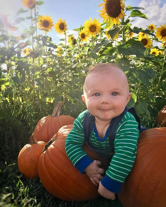 October and babies. Two of my favorite things. 🎃