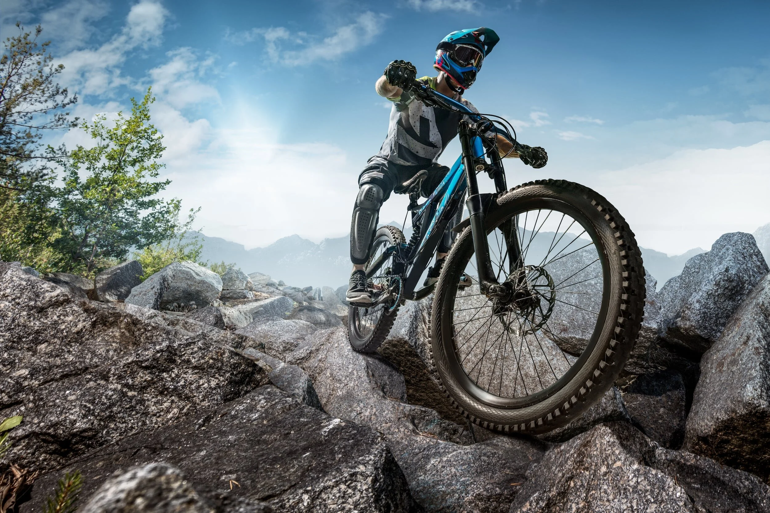 Fluid Focus, LLC — Super Alloy Racing Full service mountain bike suspension service center