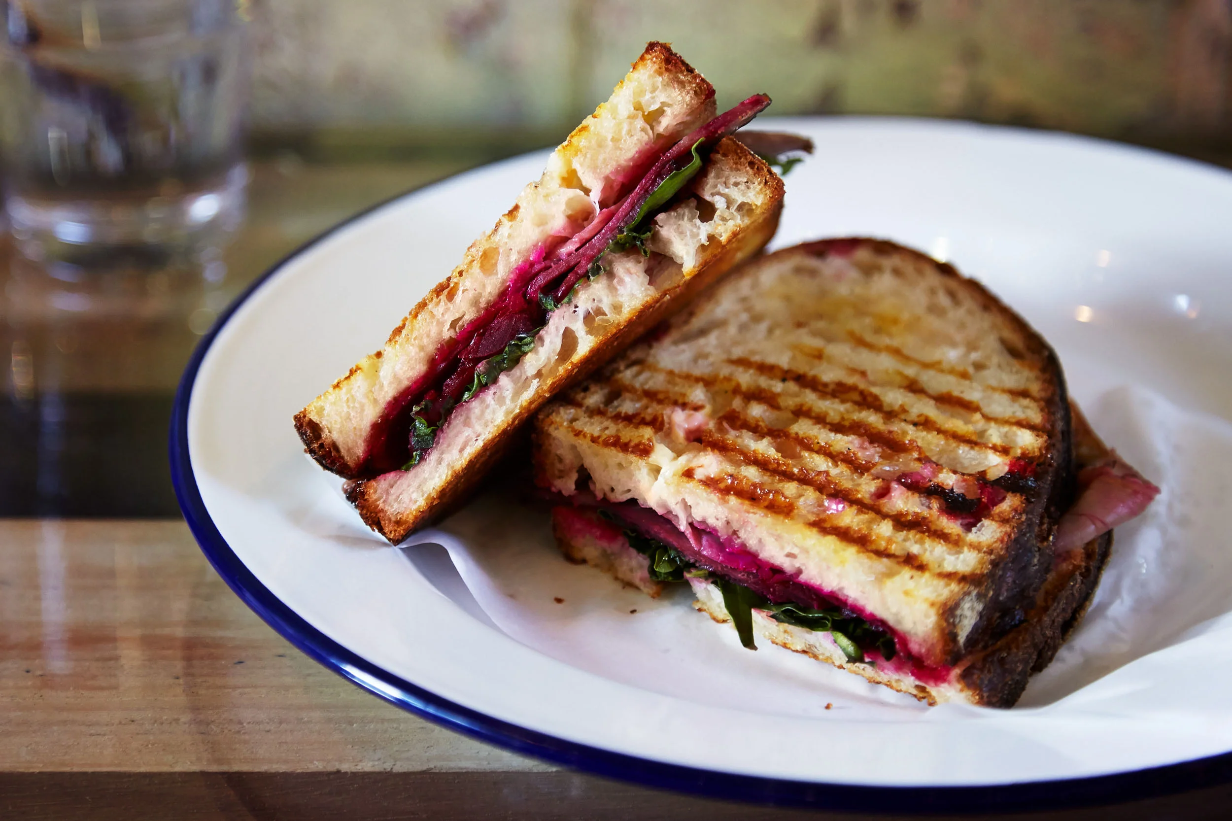 Places_Interior_Cafe_Sandwich.jpg