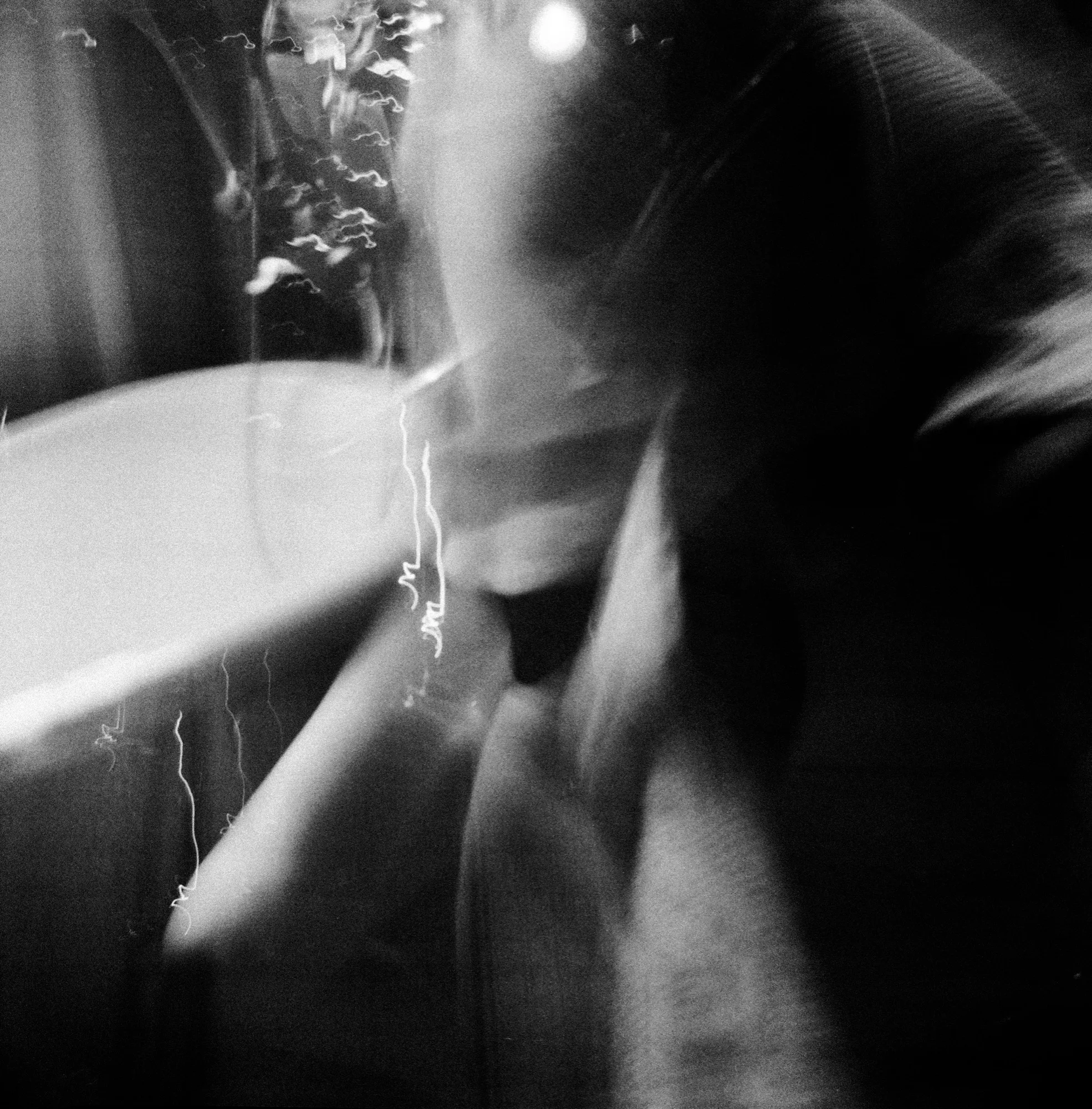 the bulb is king! - ilford delta 3200