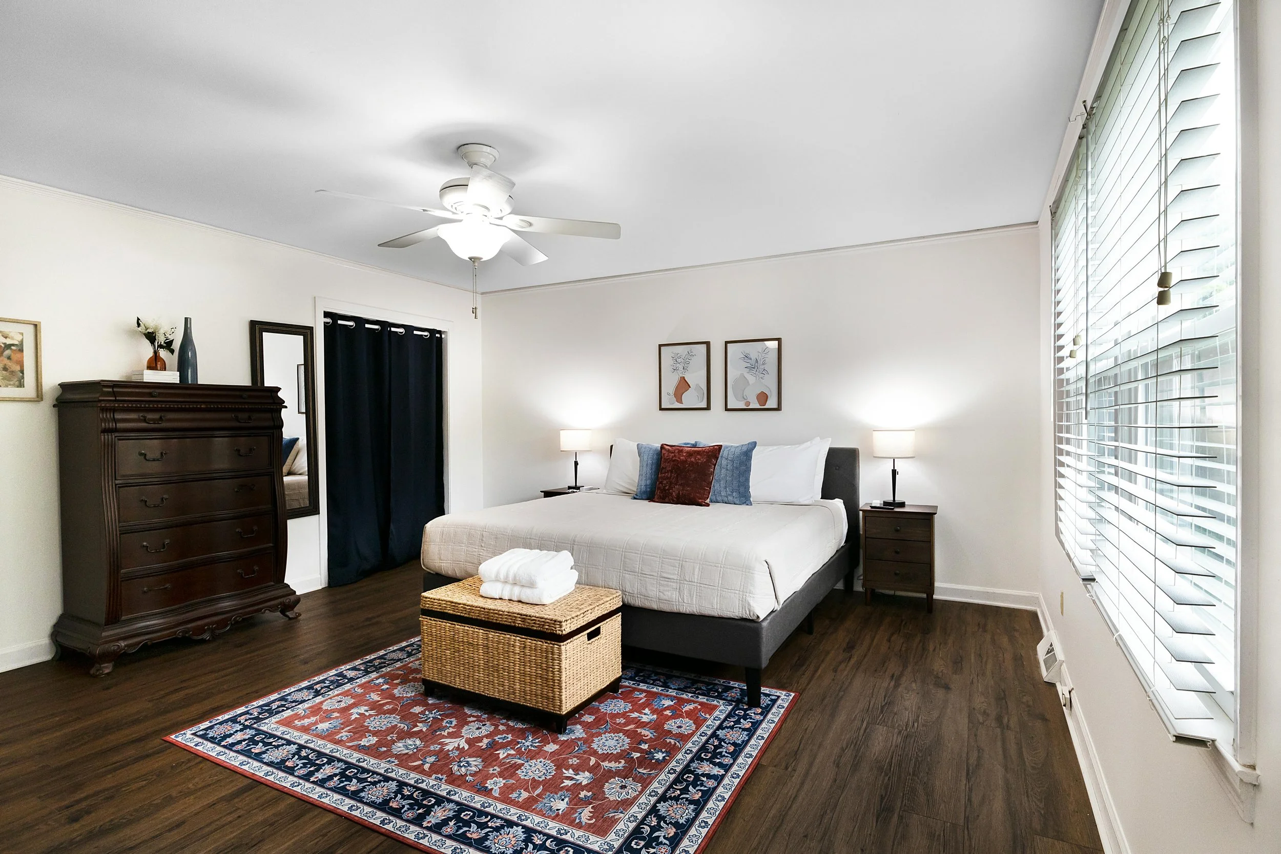 bedroom.jpg