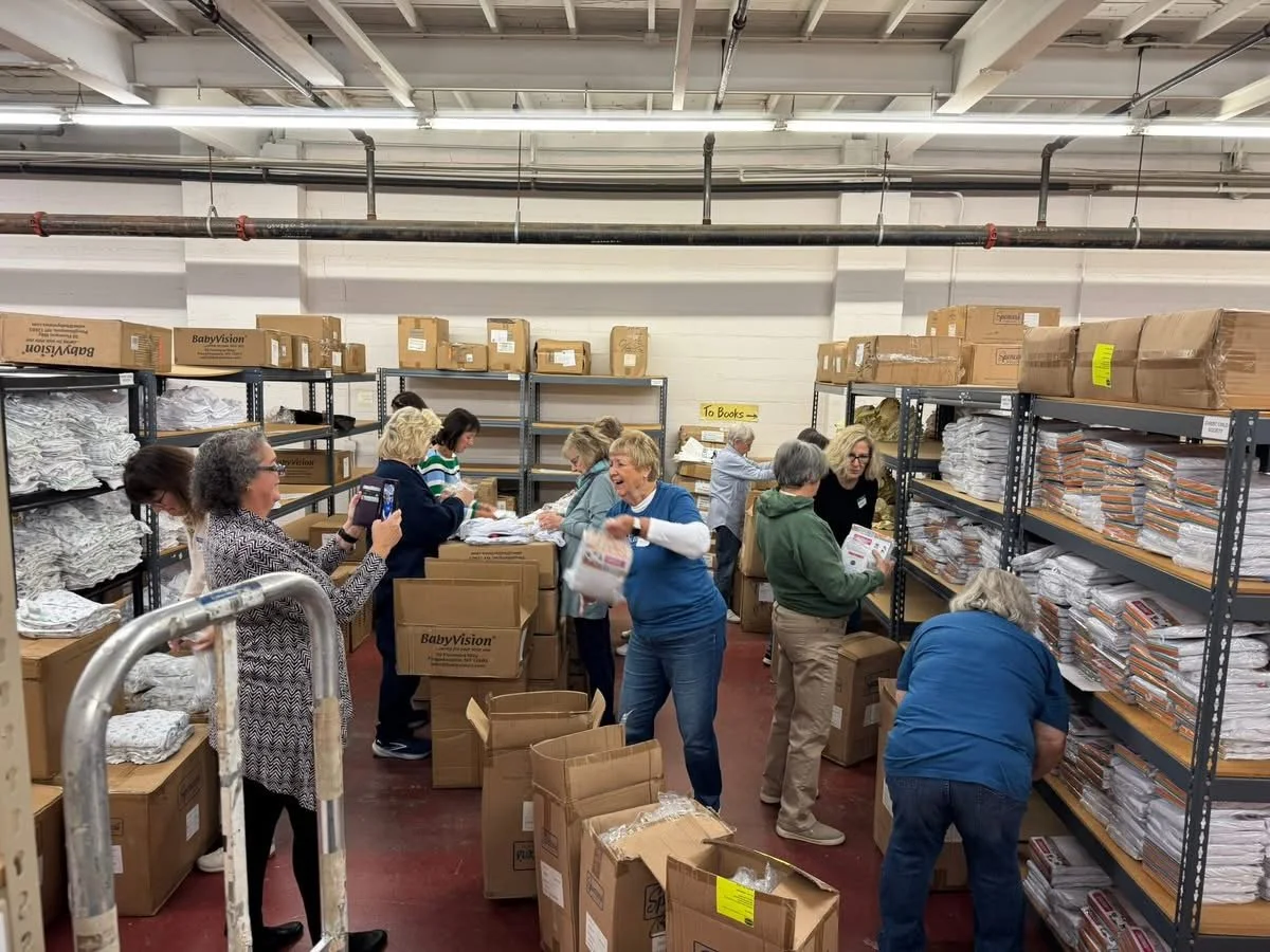 25 Layettes working.JPG