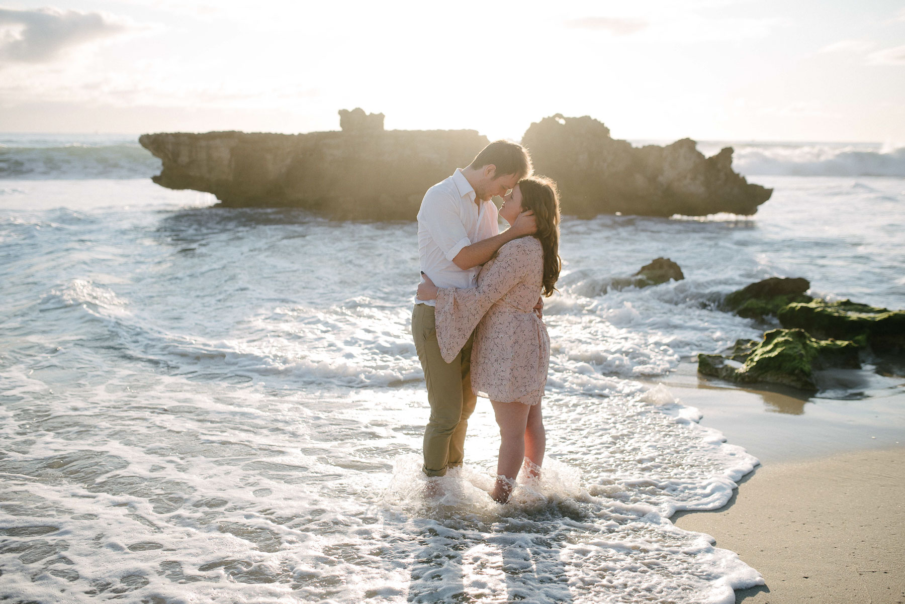 9-engagement photographer perth.jpg
