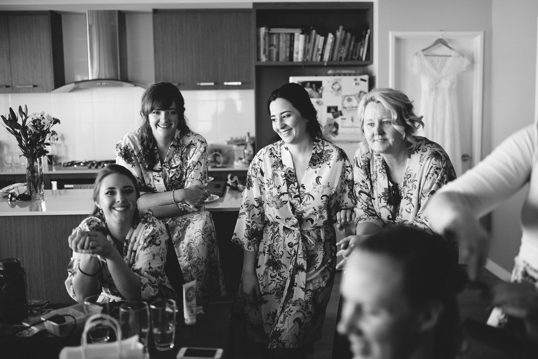 6-perth wedding bridesmaid robe.jpg