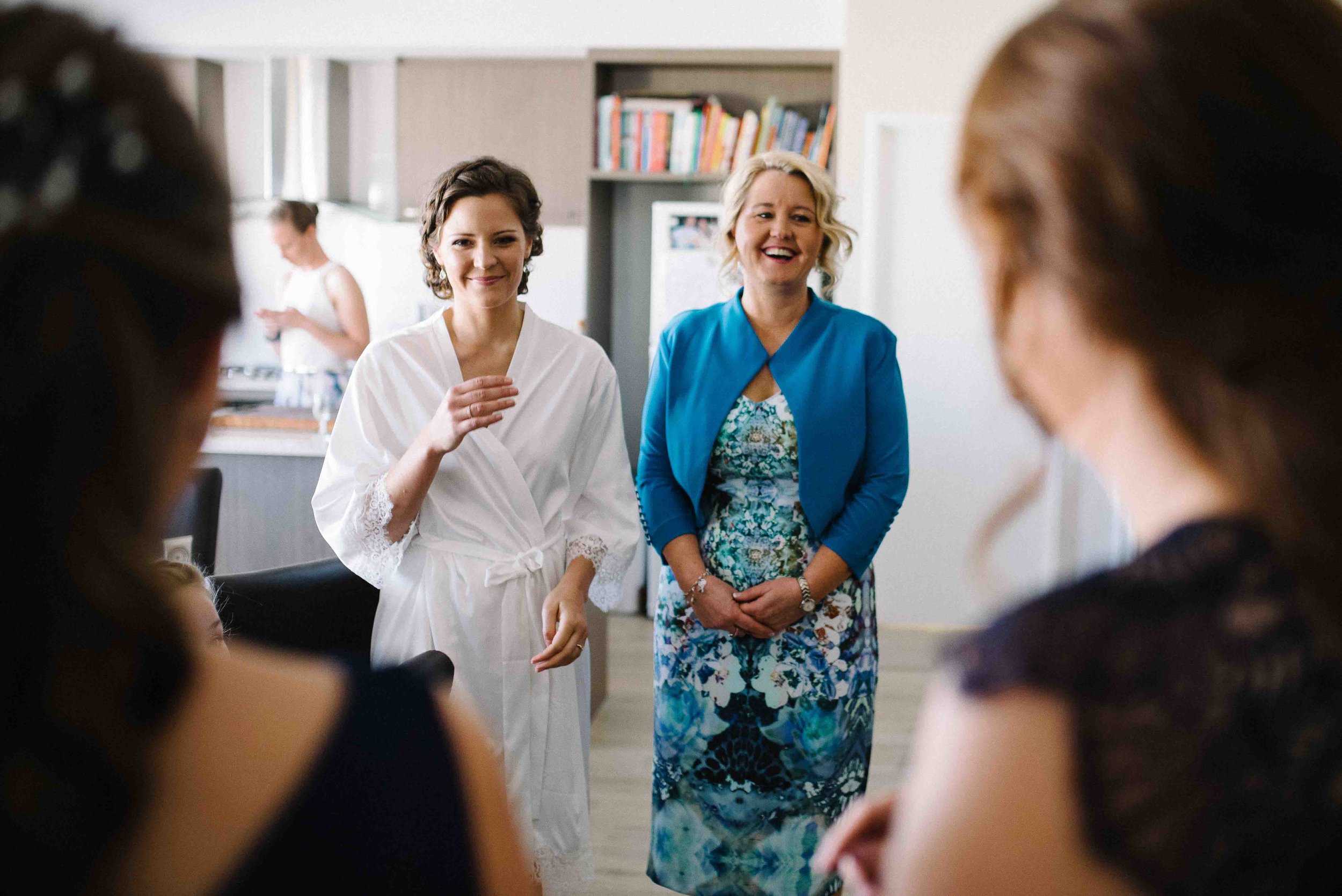 14-candid wedding photography perth.jpg