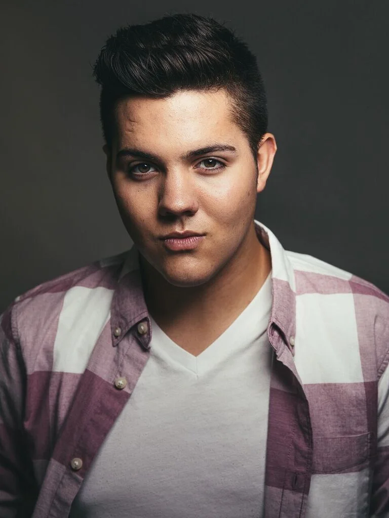 Photo: Eli Stack Model: Carter Hair: Cara Manfredi MUA: Natalie Sutton