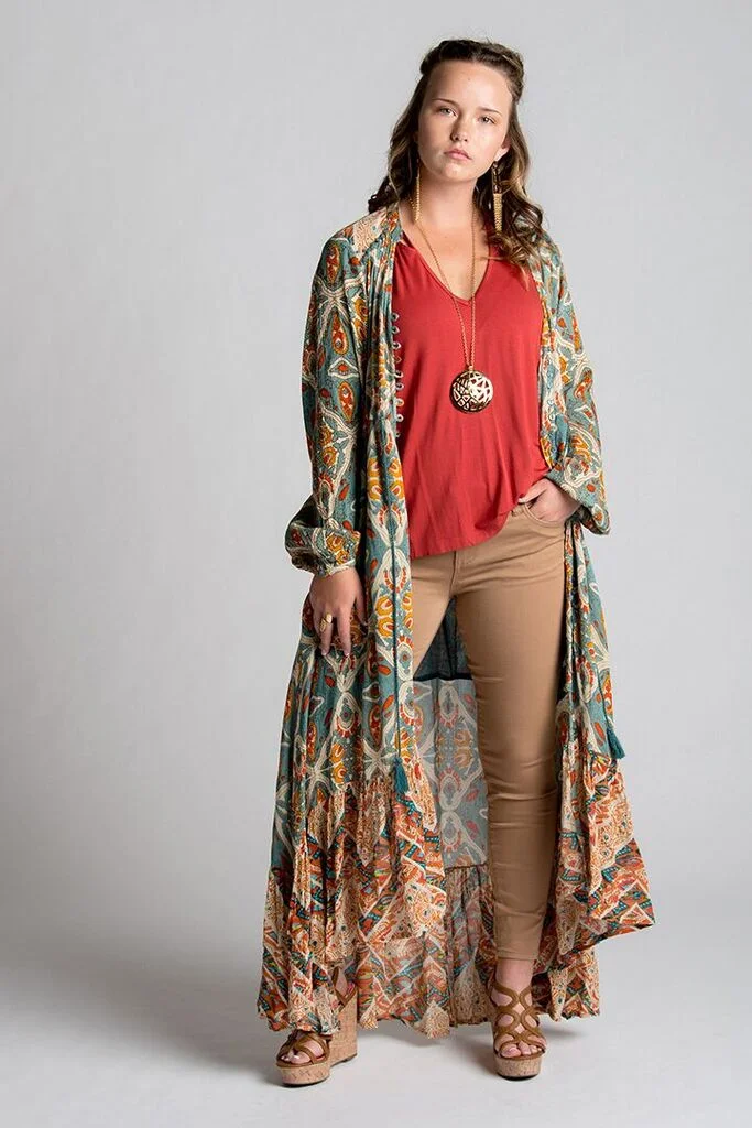 Photo: Atherton Photography Model: Julia Designer: Design in the City KC Hair: Dylan Dunn MUA: Natalie Sutton