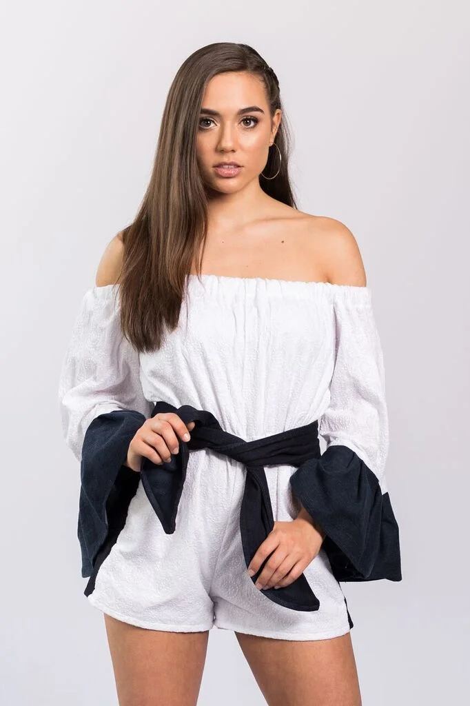Photo: Tou Yang Model: Braylinn Designer: Crystal Brakhage Designs Hair: Dylan Dunn MUA: Caro Munson