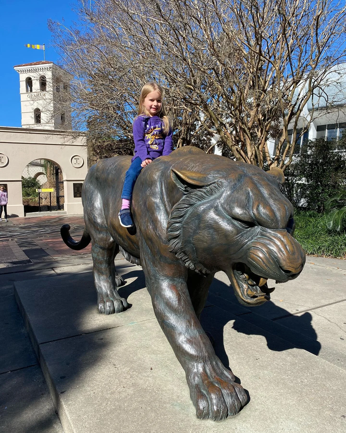 Took the little one to see Mike the Tiger and explore LSU. She wanted to see all the buildings daddy went to class in. #lsu #mikethetiger #lsualumni #lovepurplelivegold #geauxtigers #batonrouge #louisiana