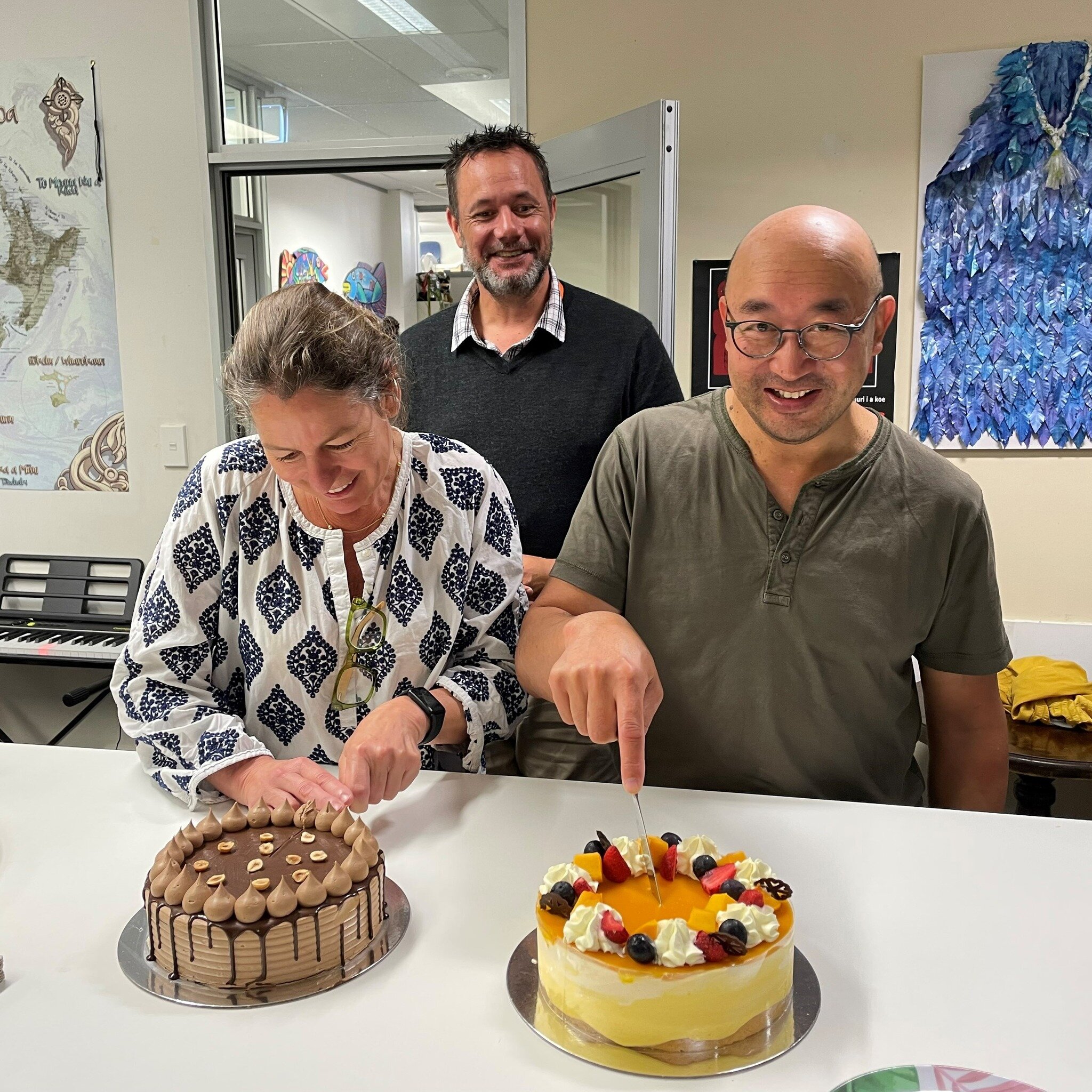 This month we are celebrating the 7th anniversary of the DCM Dental Service! On Friday 17 March we enjoyed some cake with Stephen Turnock, DCM&rsquo;s Manahautū (Director), Dr. Morris Wong, who was leading a session that morning, and our lead DA, Sus