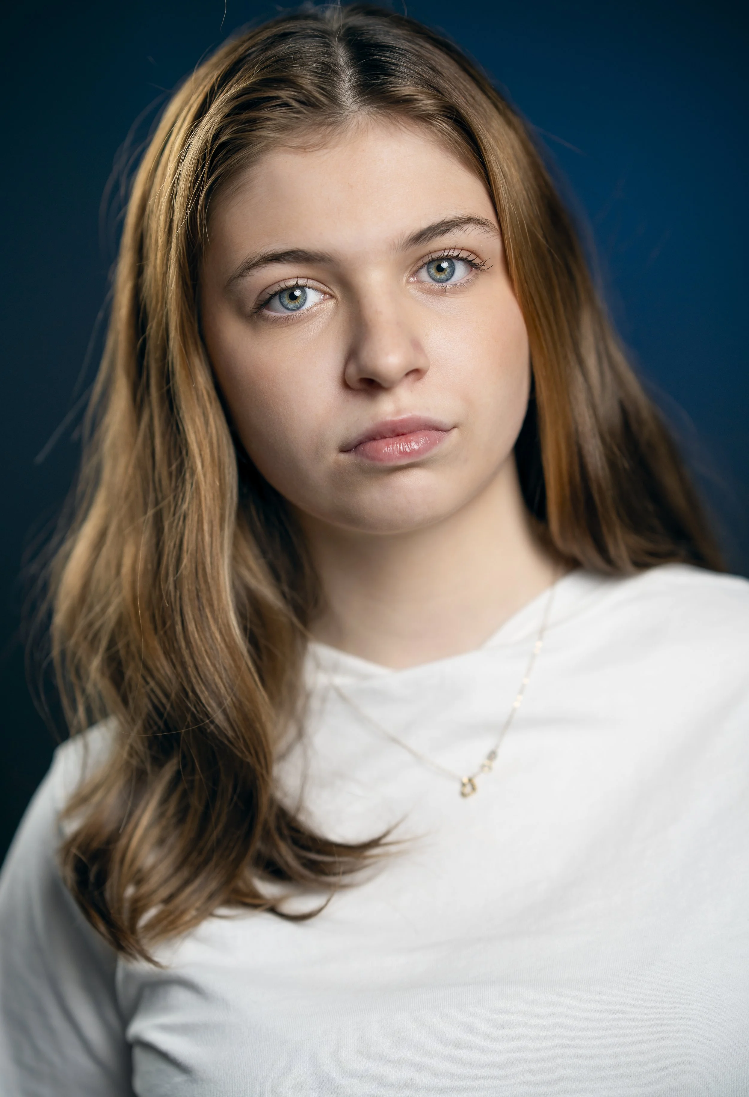 Lonni high res-3.jpg