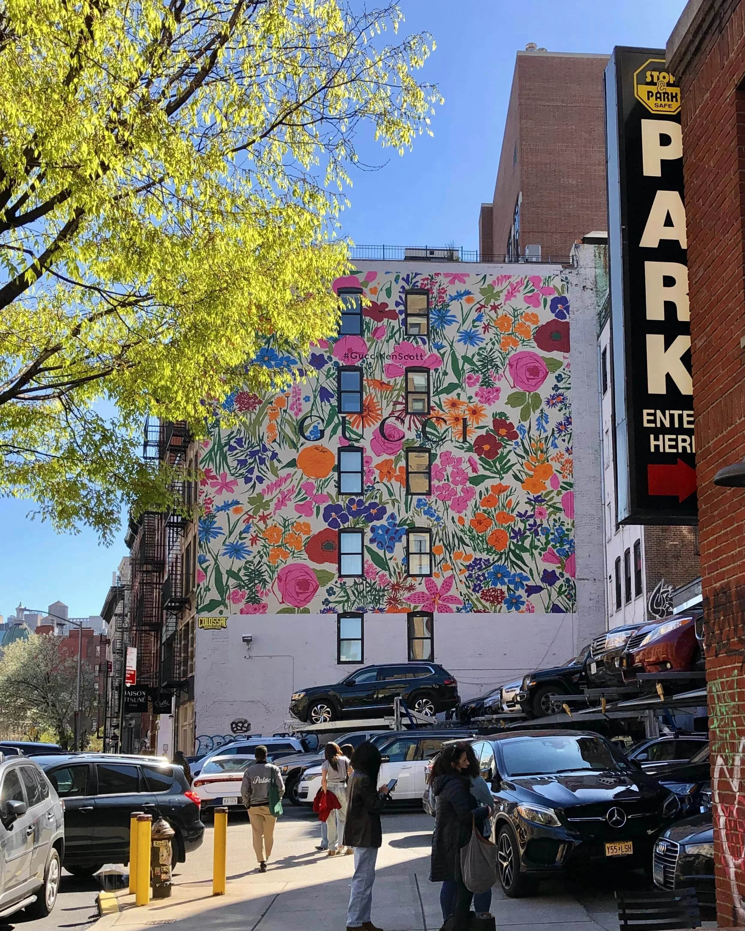 Gucci Ken Scott Spring Flower mural.