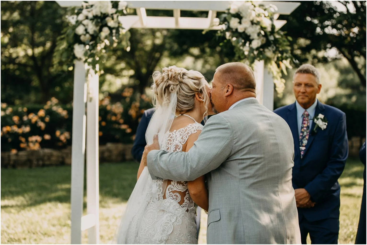 classicwhitehasteltineestatewedding_1297.jpg