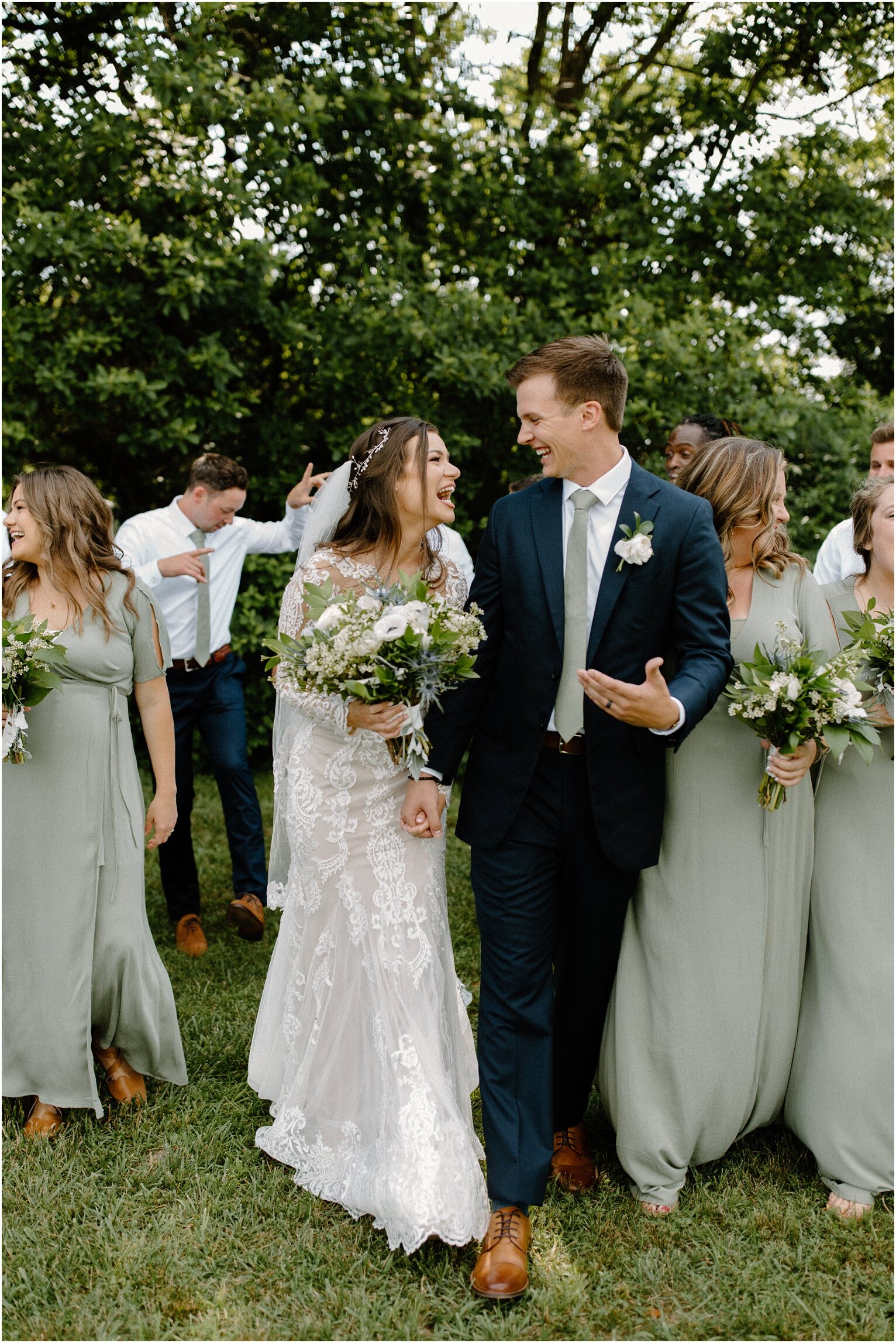 classy green and white greenhouse wedding missouri_2402.jpg