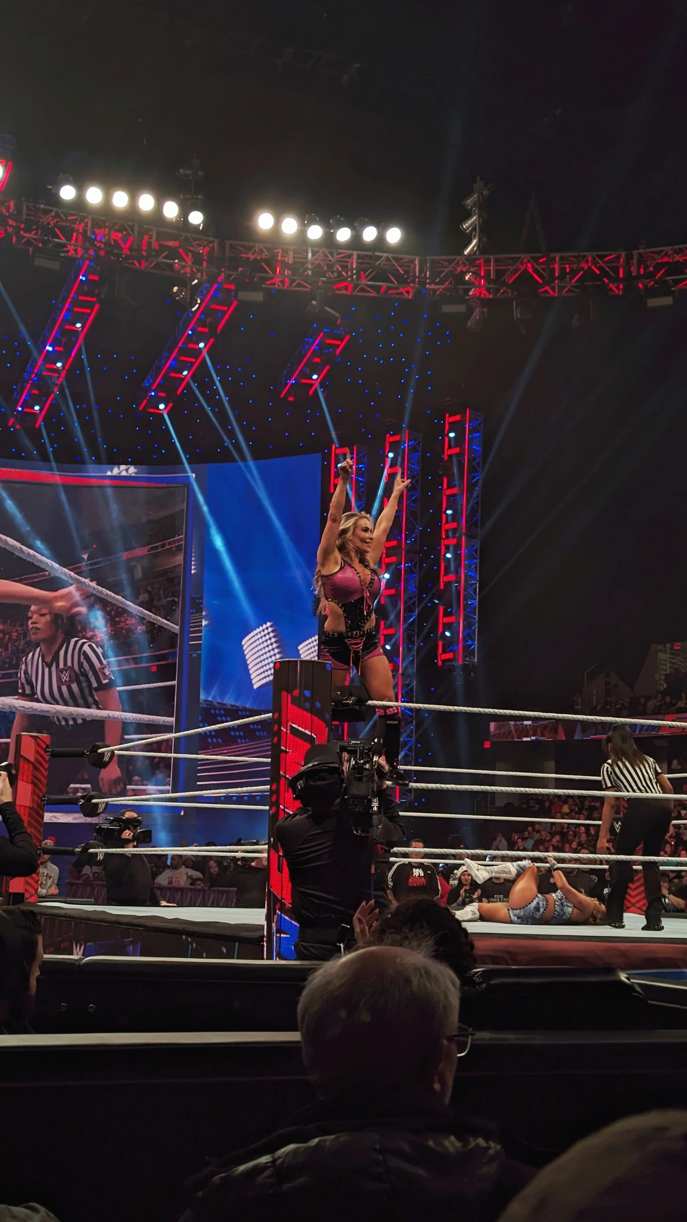 WWE Monday Night RAW @ Rocket Mortgage Fieldhouse (12/11/23)