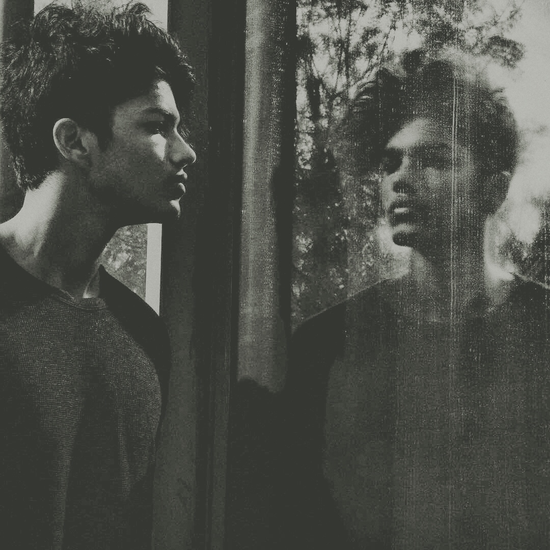 Which side of the mirror are you on? The one with free will or the one with the illusion of free will?