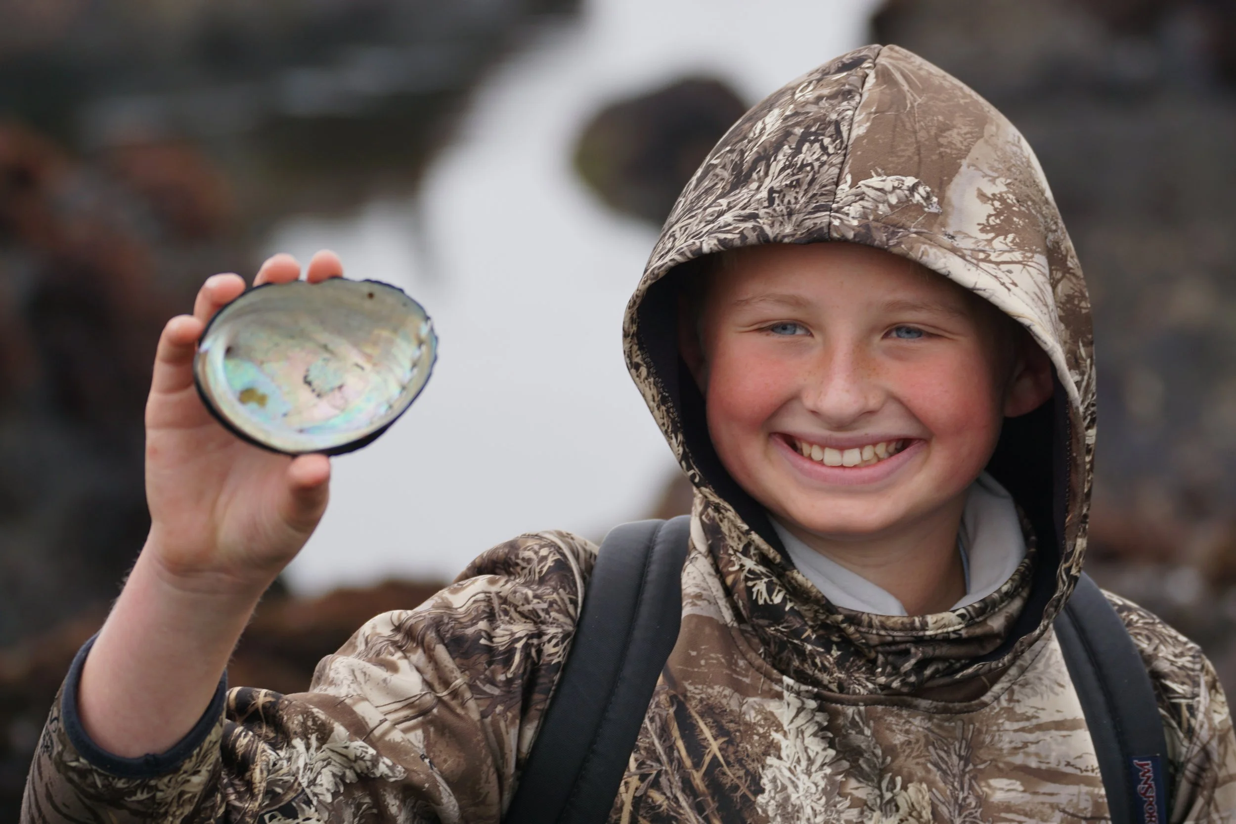 Working and Playing like a Scientist June 22-26, 2026   Mon-Fri 8:30 am-2:30 pm  3rd grade and above: