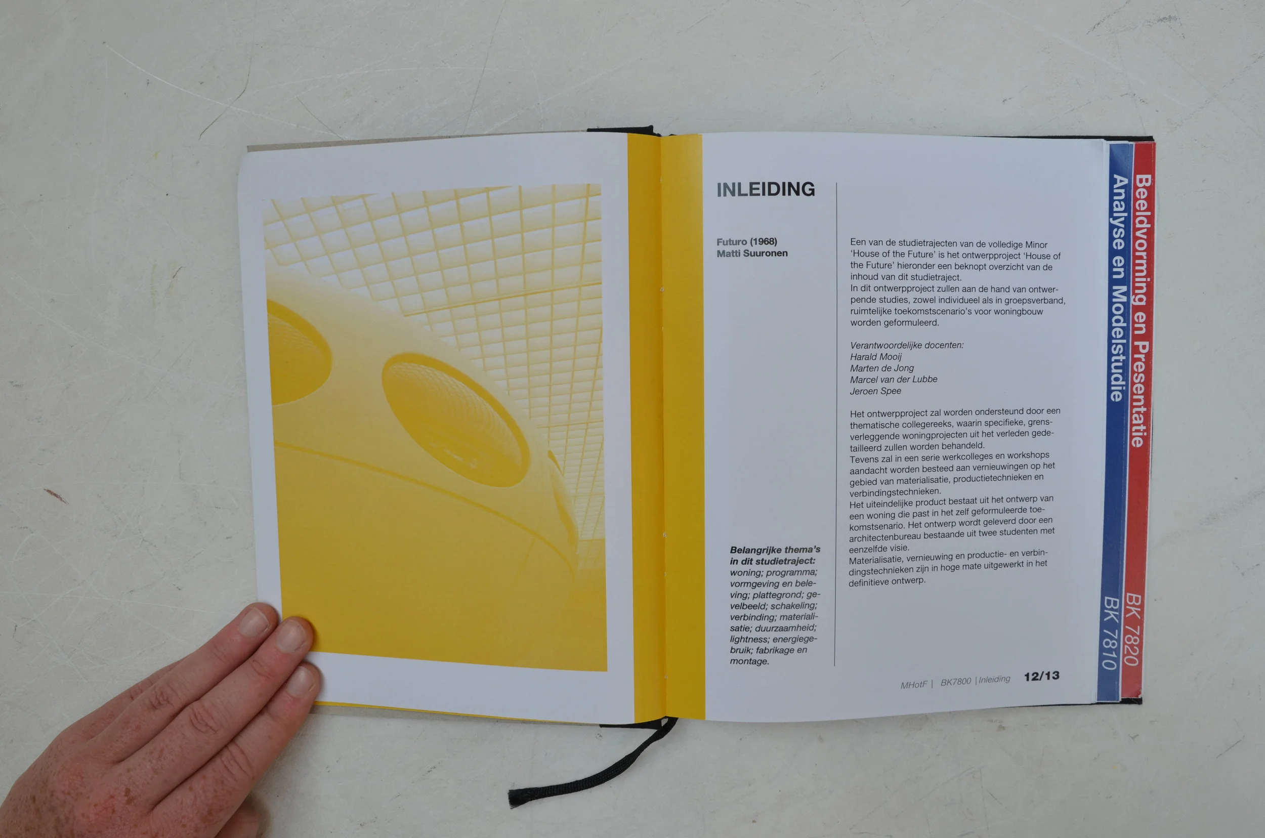 minorboek3.jpg