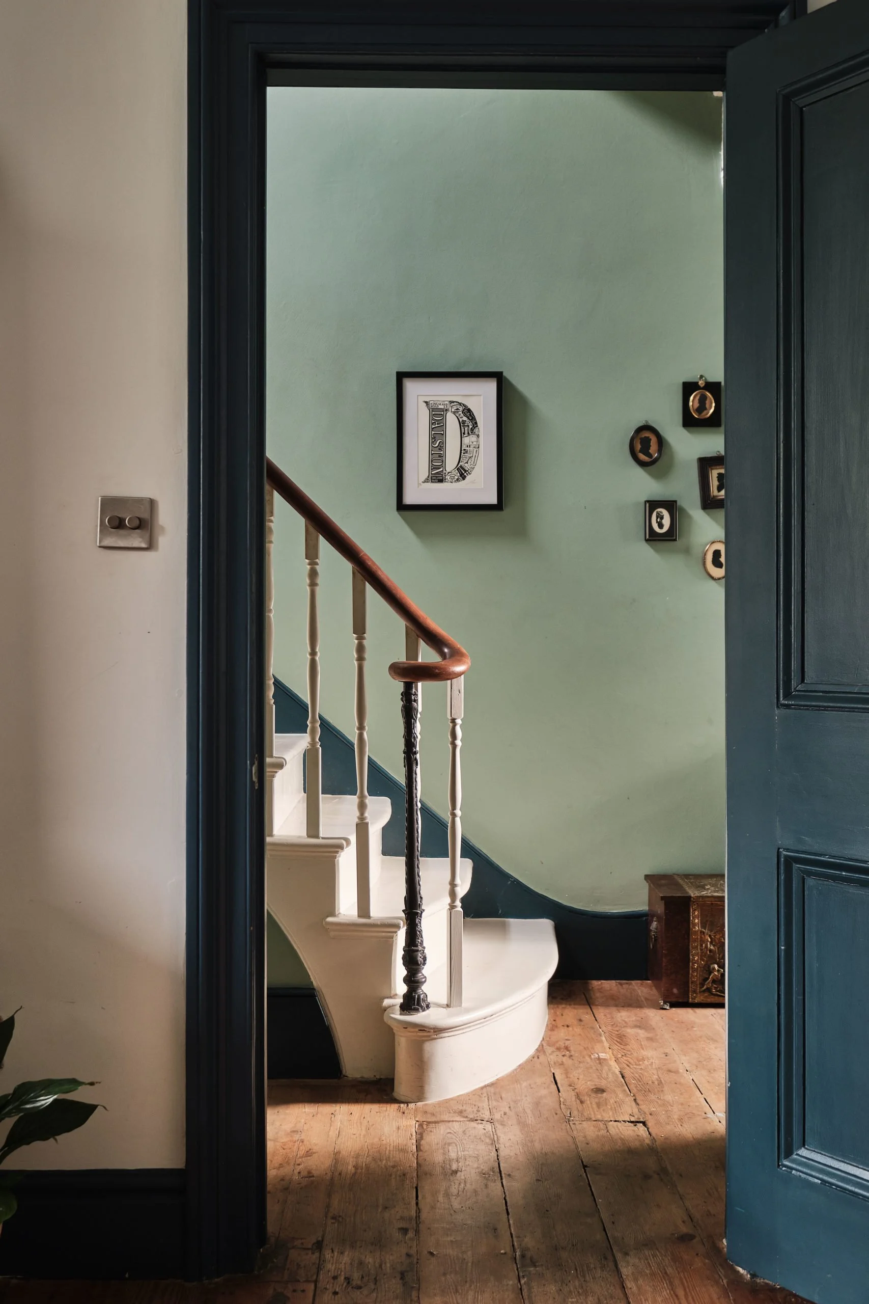 Sandringham-Road-Victorian-London-home-for-sale-Aucoot-Estate-Agents-web-size-edits_21-scaled.jpg