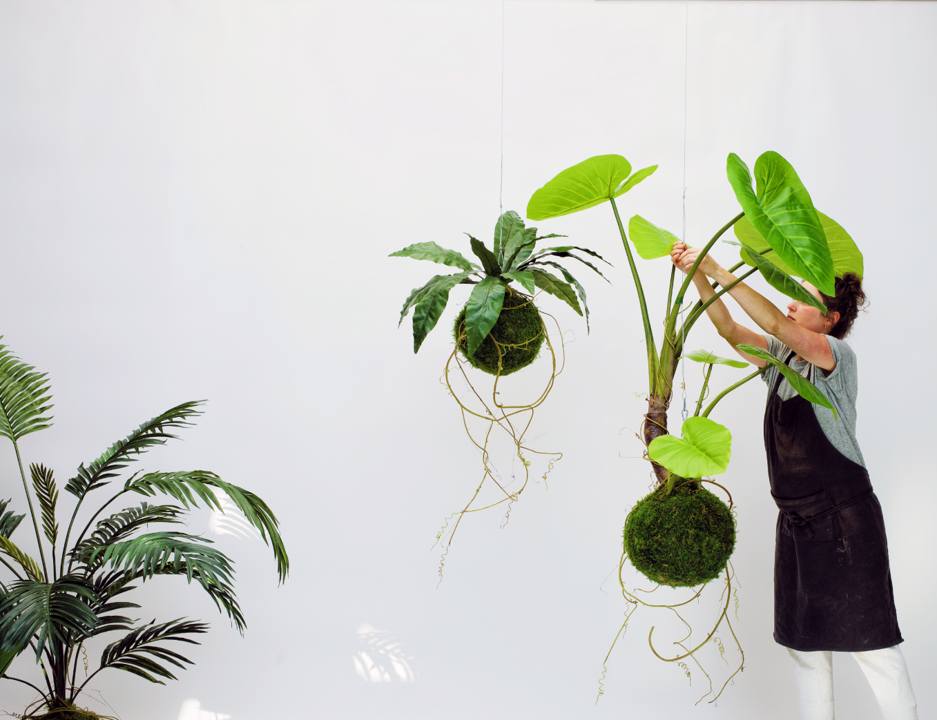 WeSmellTheRain_KingSize_Faux_kokedama