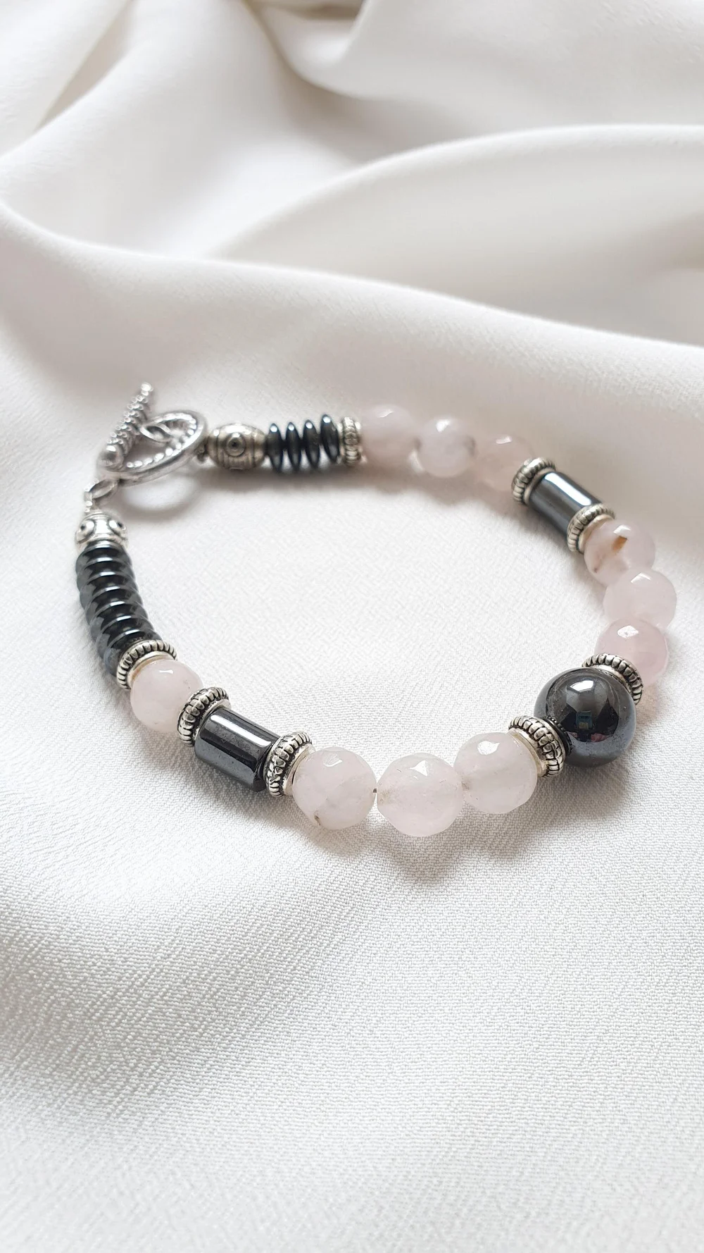 Rose-quartz and hematite bracelet — Atelier Peridot