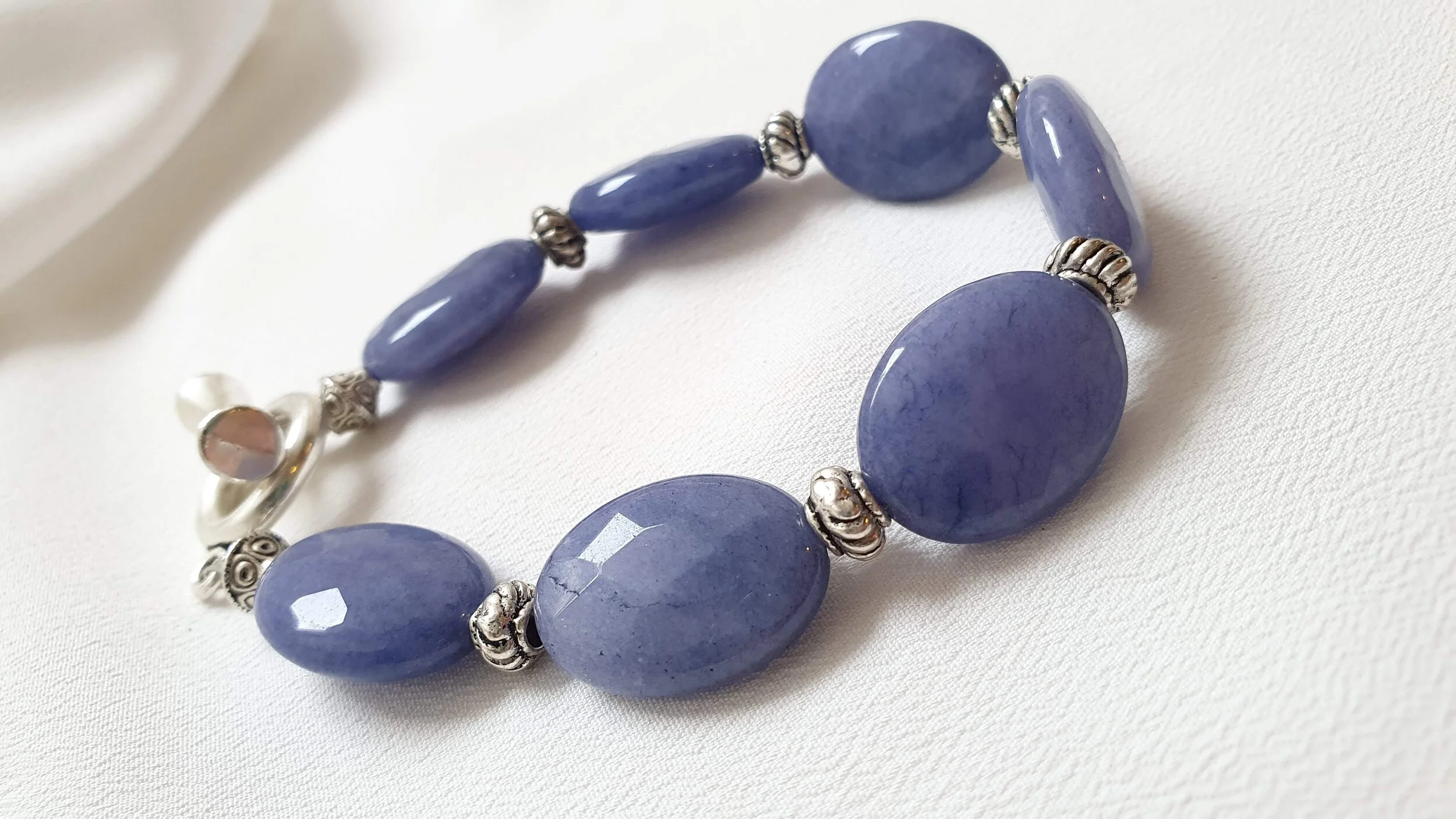 Blue chalcedony bracelet
