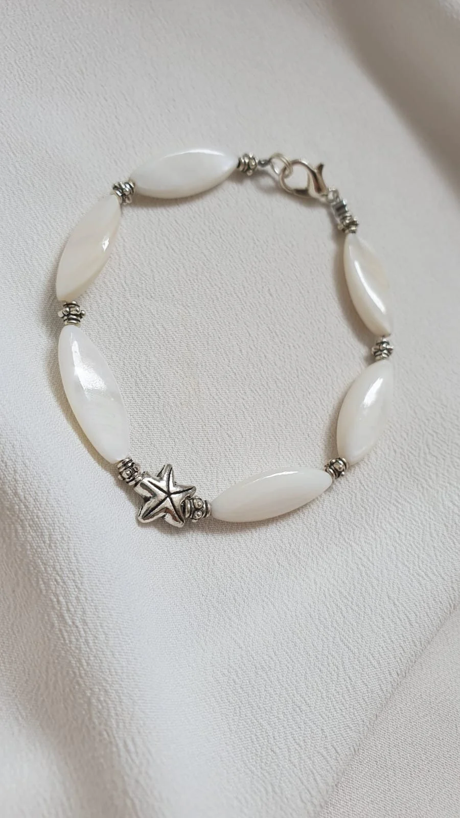 White shell bracelet