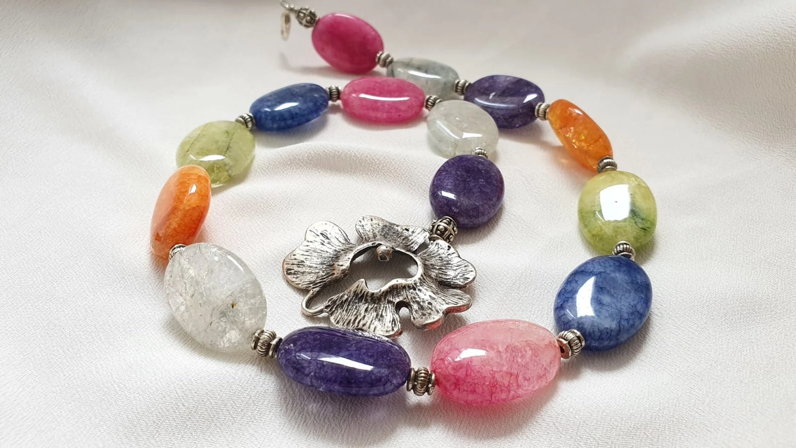 Candy agate necklace