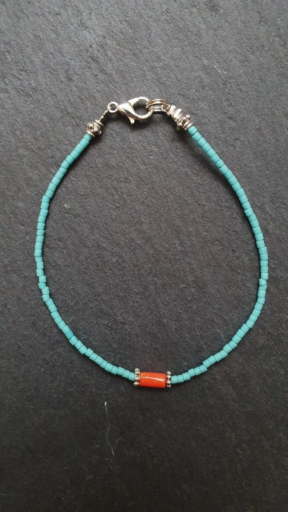 Coral & howlite bracelet