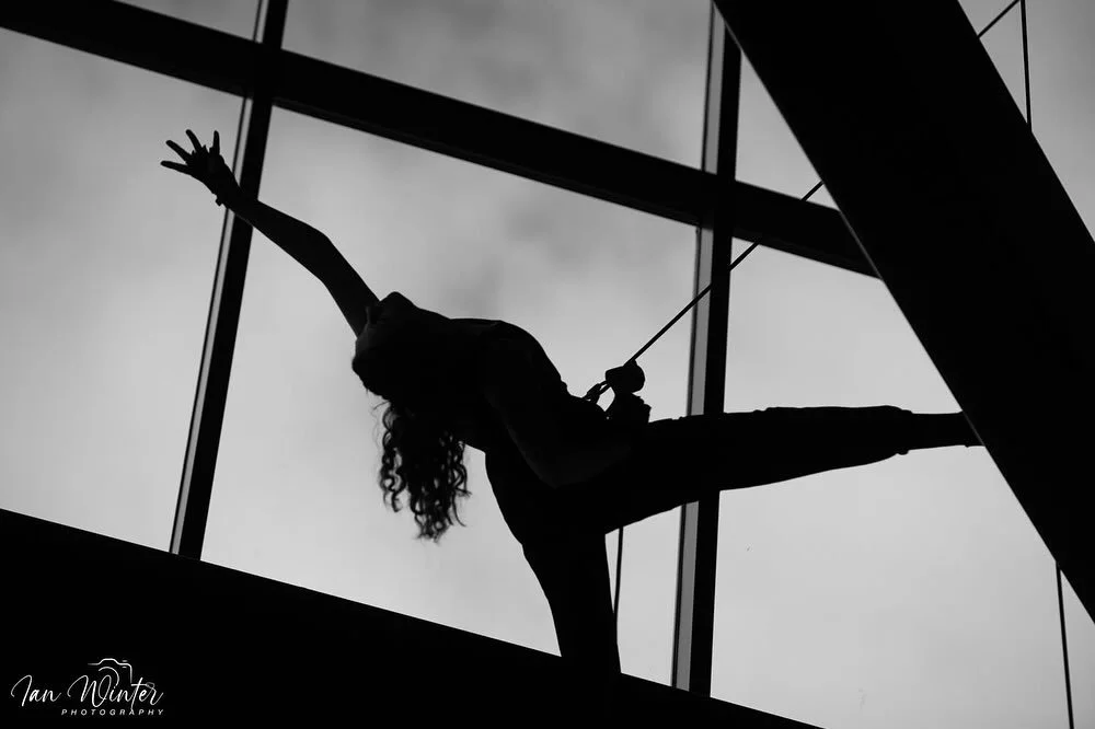 Some moody #mm photos taken by @ian_winter1 at yesterday&rsquo;s Vertical Dance Aerial show that @cirqueletics held at @therooms_nl 

Just look at how cinematic the black and white looks with the window.