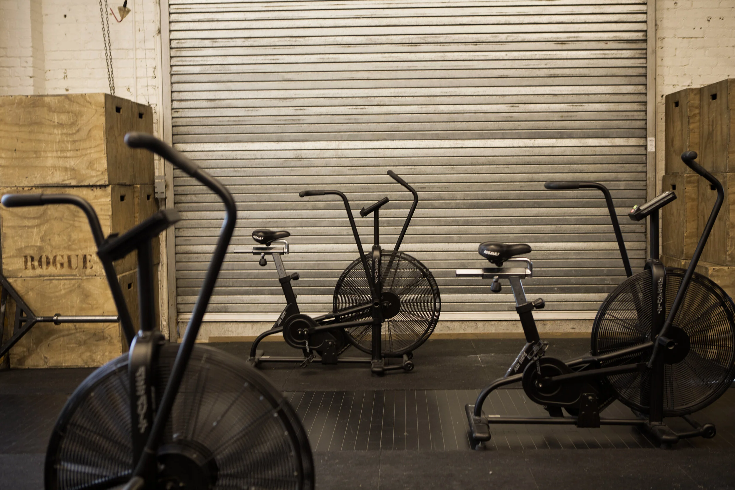 CROSSFIT_ASSAULT_BIKE_T1A9886.jpg