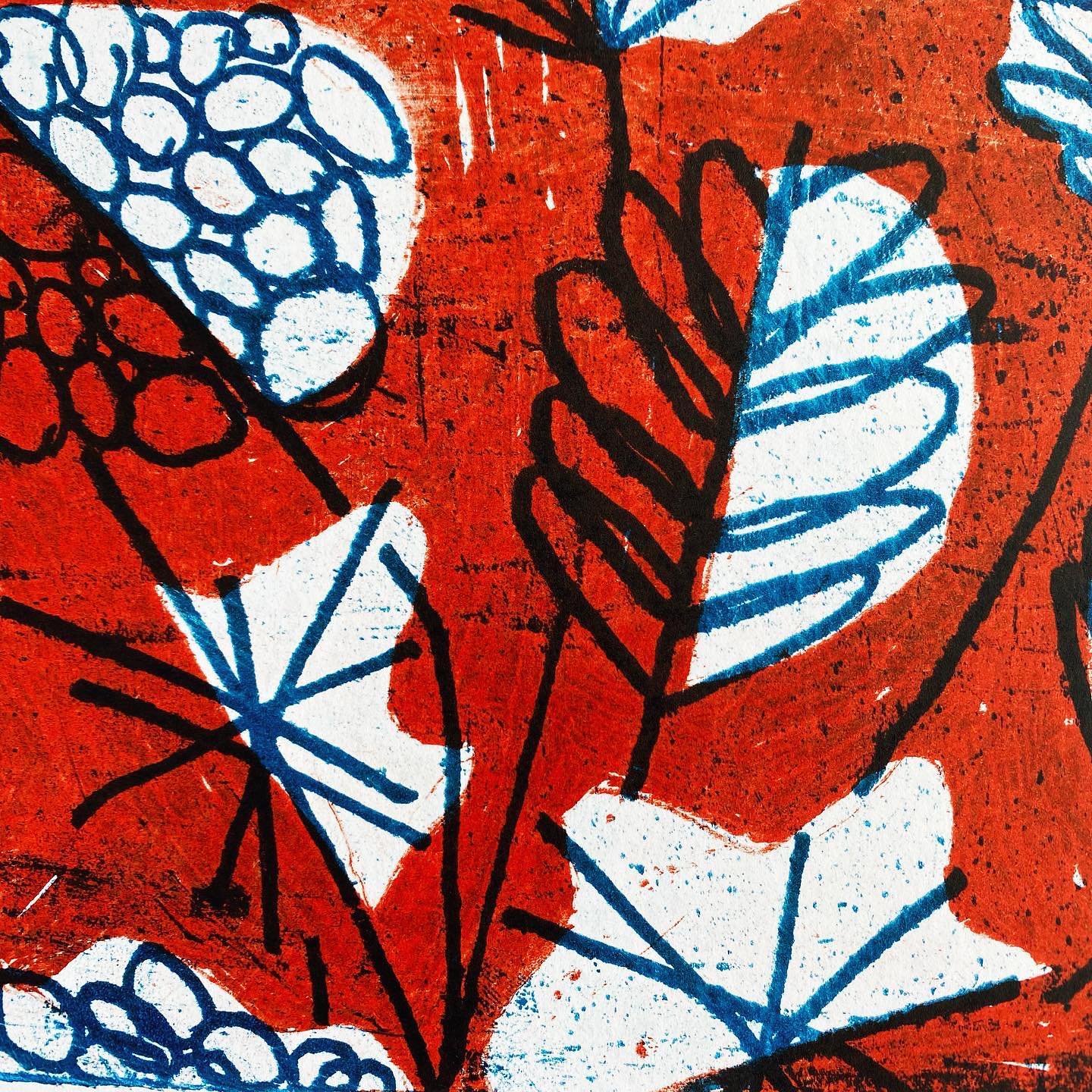 Super pleased with my print from today&rsquo;s session with @fionahprints at @spikeprintstudio on our Kitchen Litho course. Left my comfort zone to print in colour for once and pretty pleased with the results. Reminds me of vintage textiles design or
