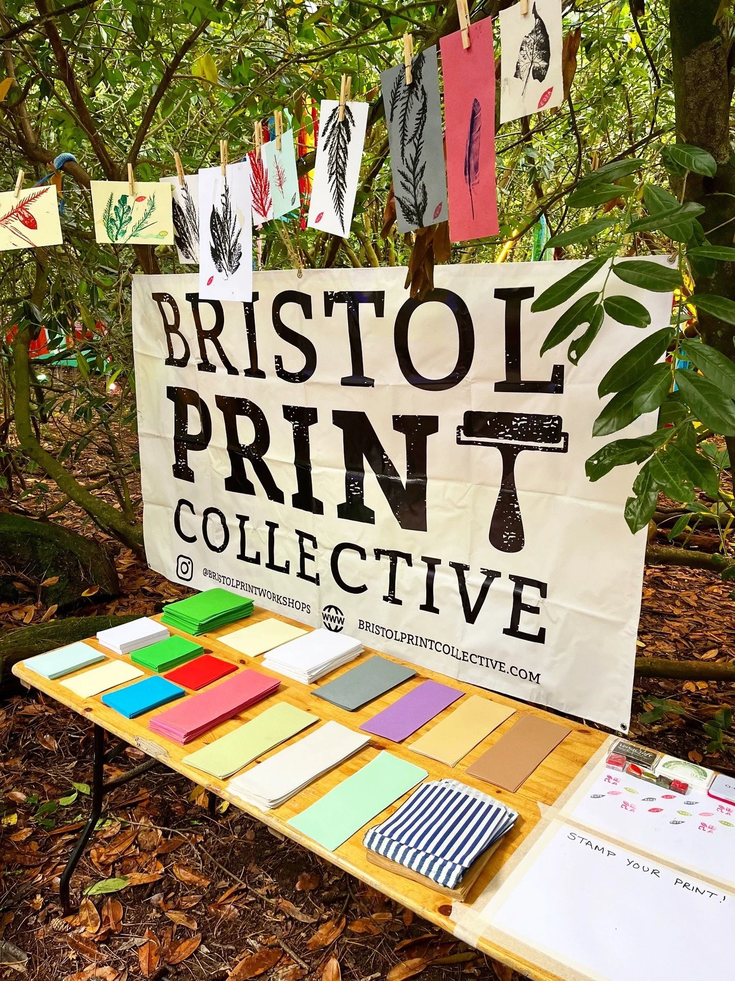 We had a fantastic time at @endoftheroad festival this weekend - doing some Botanical Printing 'have-a-go' workshops as part of the @bristolprintworkshops team! We dodged the many rain showers and managed to keep the paper dry and the ink flowing for