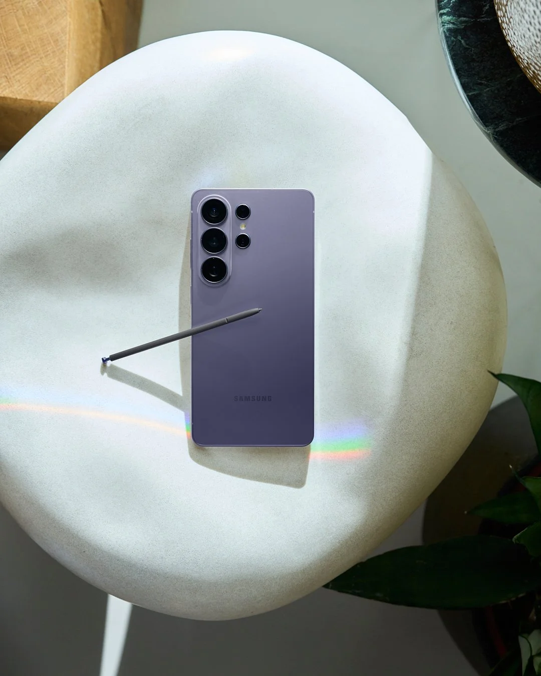 SAMSUNG_flatlays_32 v3.jpg