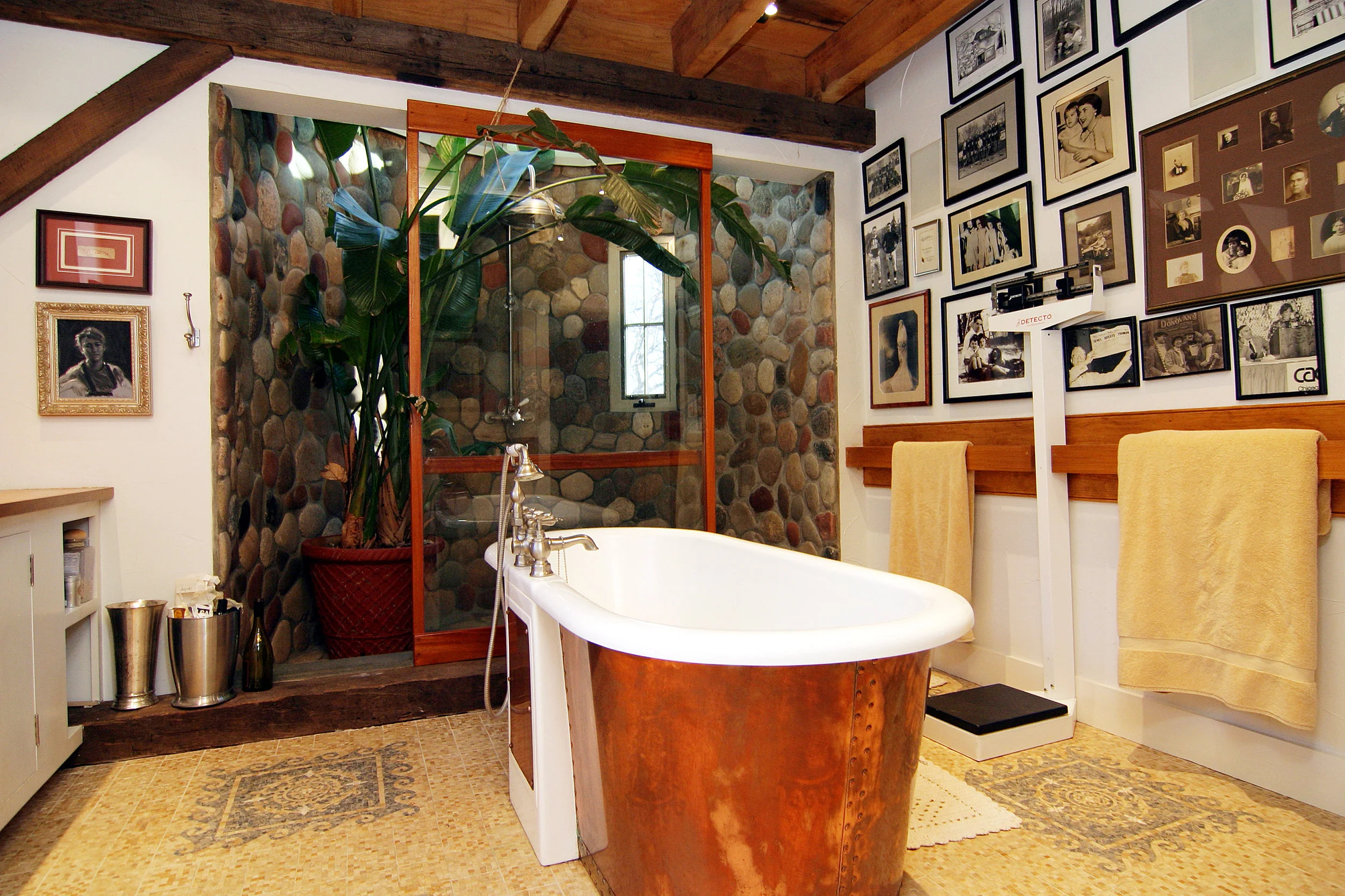 CRW_1867_RJ copy.jpg