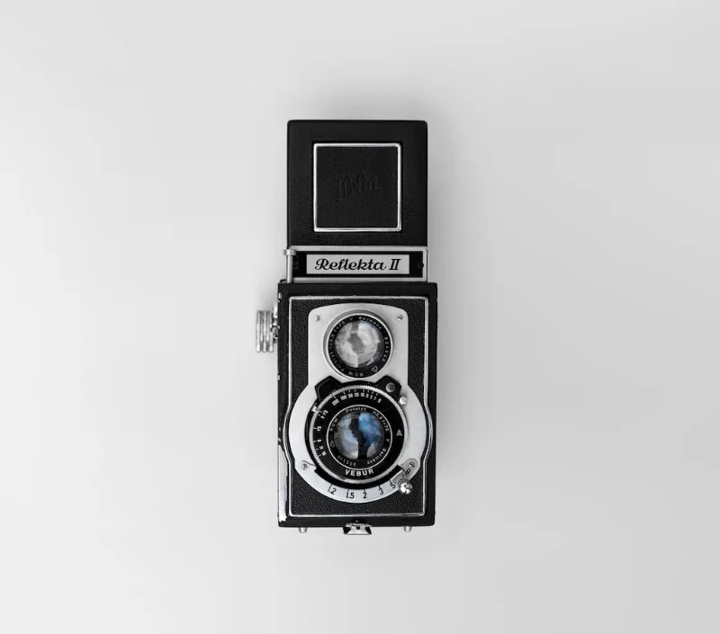 Photo by Alexander Andrews on Unsplash