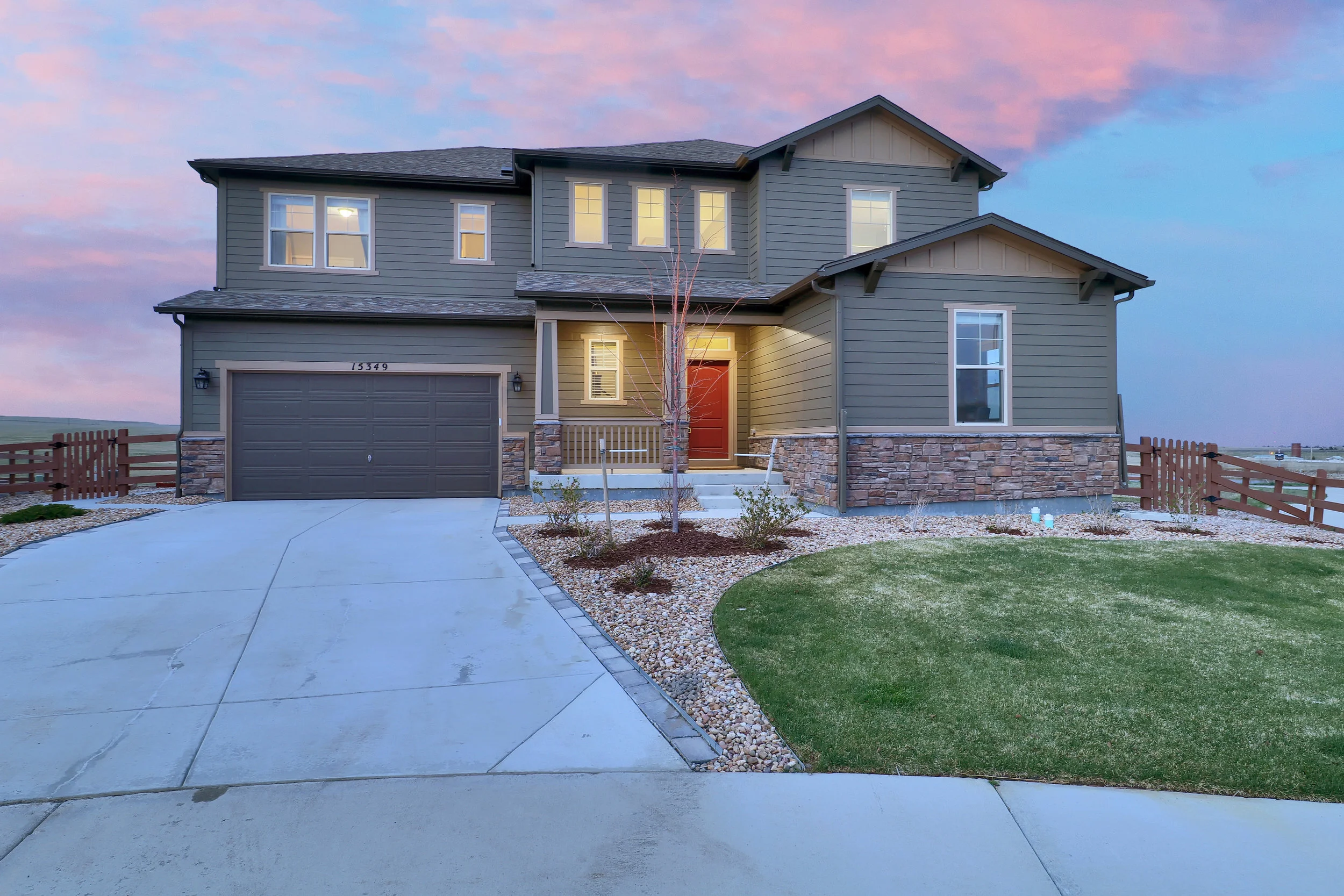 Sold Spacious Home With Rocky Mountain Views Colorado Urban