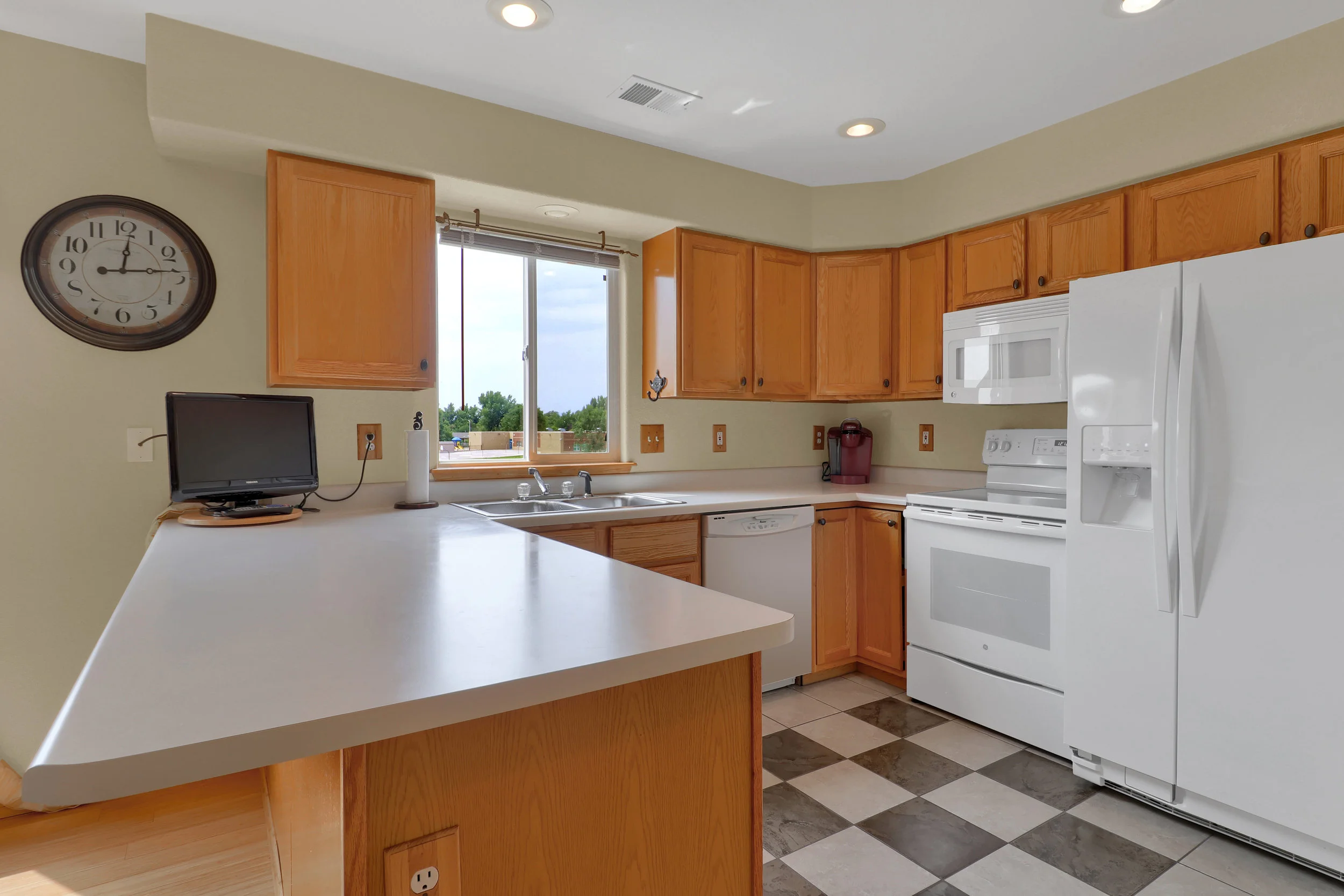 Kitchen-2.jpg