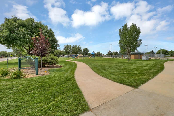 1101 21st Ave 11 Longmont CO-small-025-10-Park-666x445-72dpi.jpg