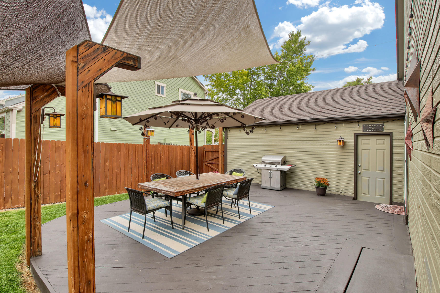 10283 Robb St Westminster CO-022-5-Deck-MLS_Size.jpg