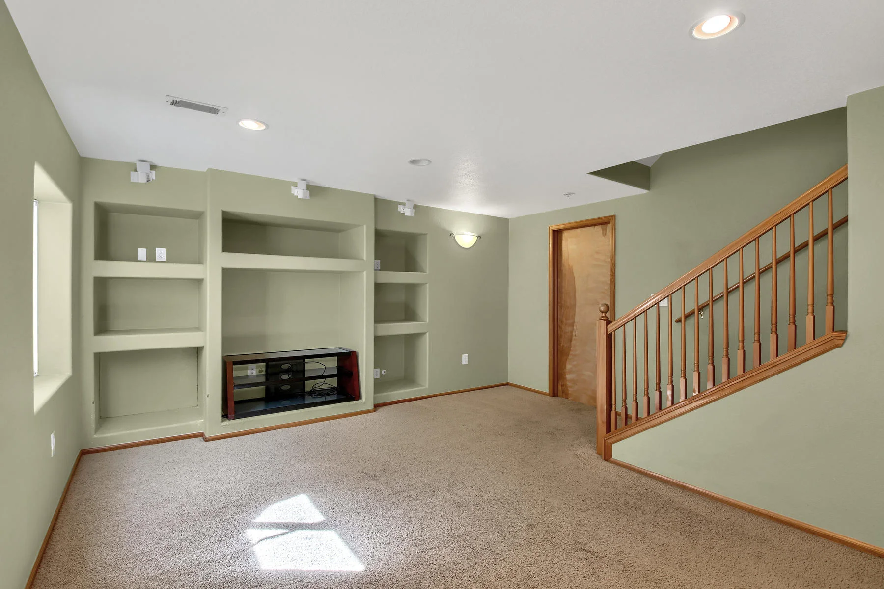 6272 Braun Cir Arvada CO 80004-039-24-Recreation Room-MLS_Size.jpg