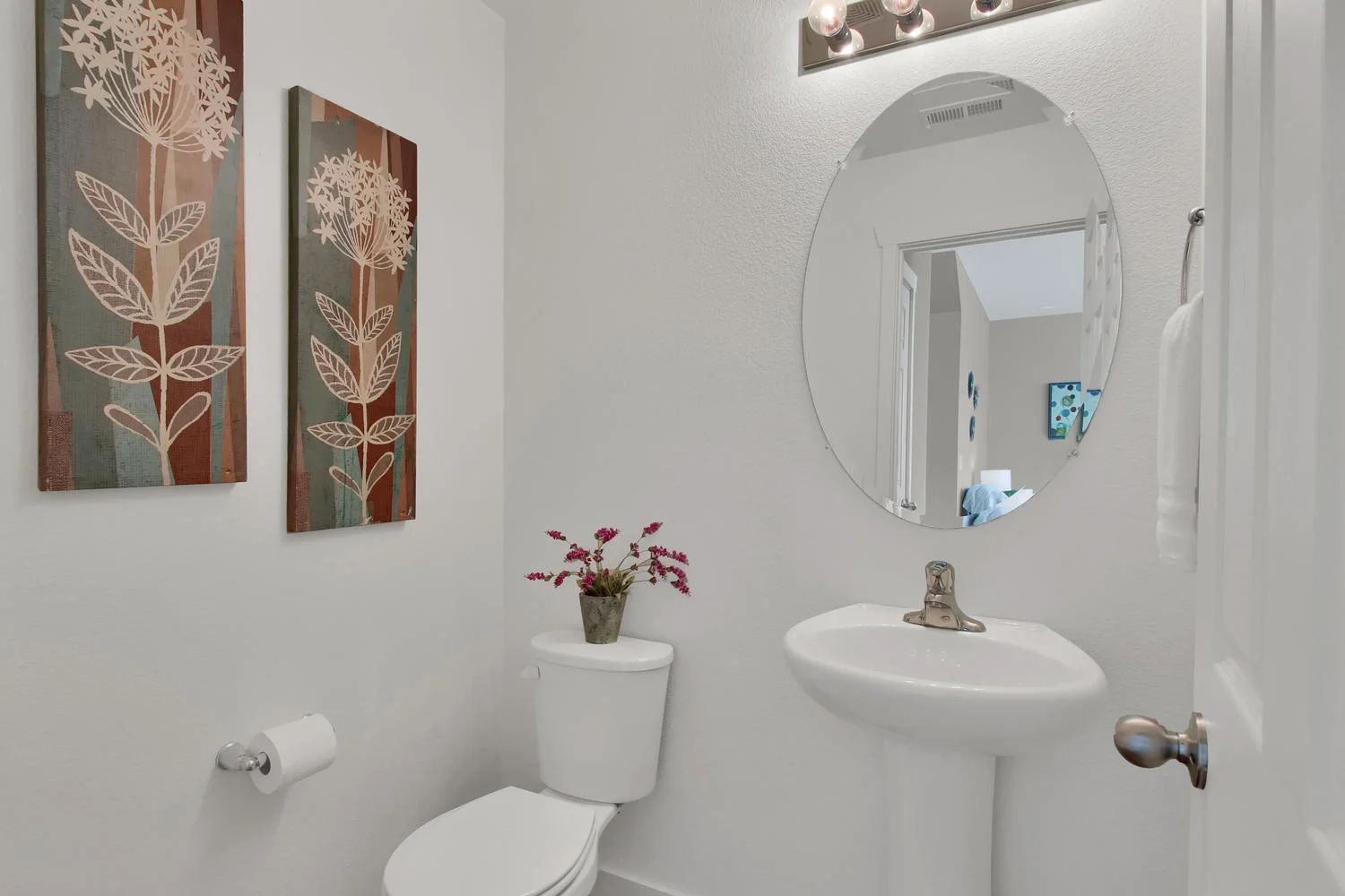 9076 Ellis Way Arvada CO 80005-large-011-17-Bathroom-1500x1000-72dpi.jpg