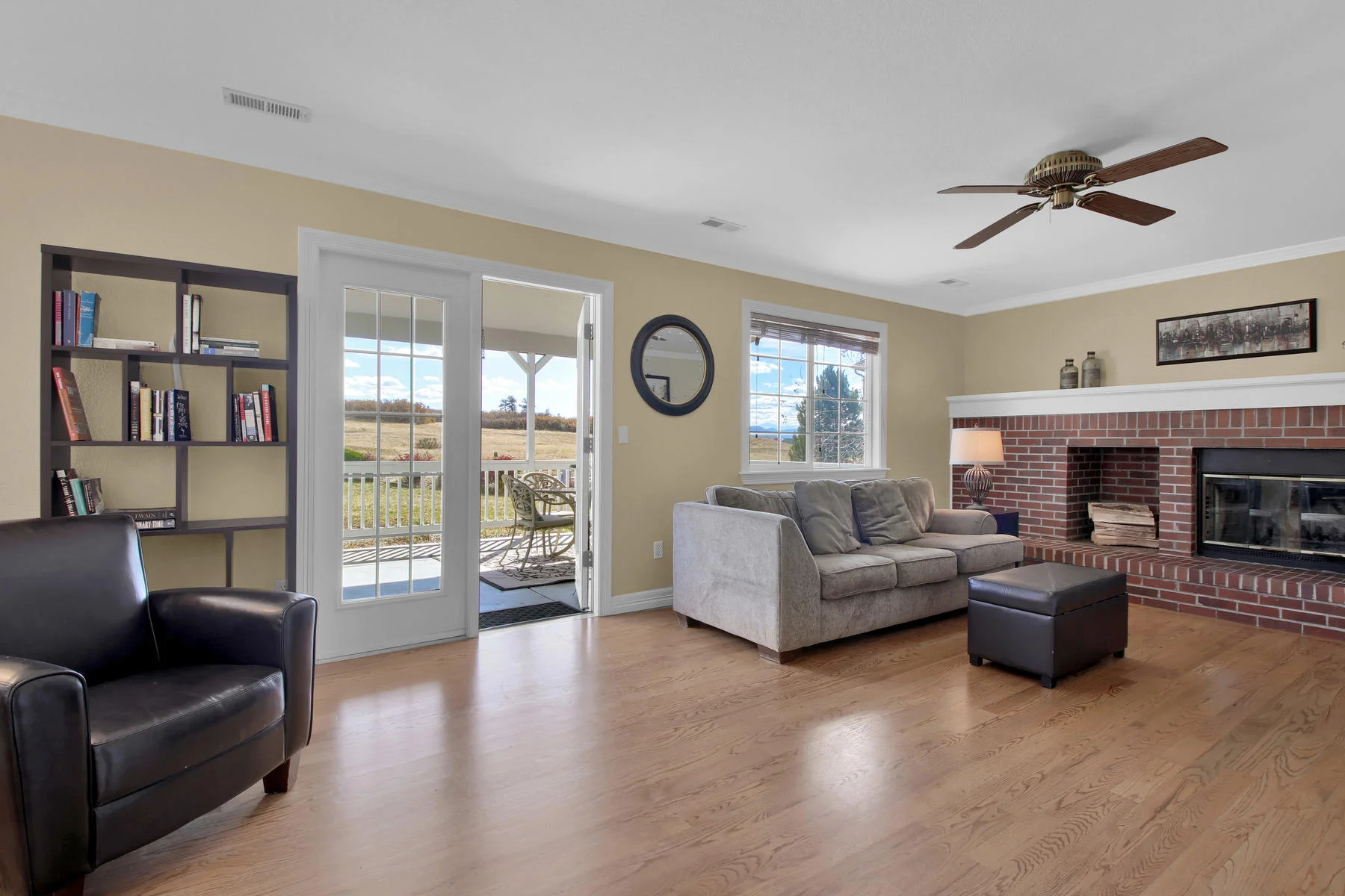 310 W Prestwick Way Castle-024-26-Family Room-MLS_Size.jpg