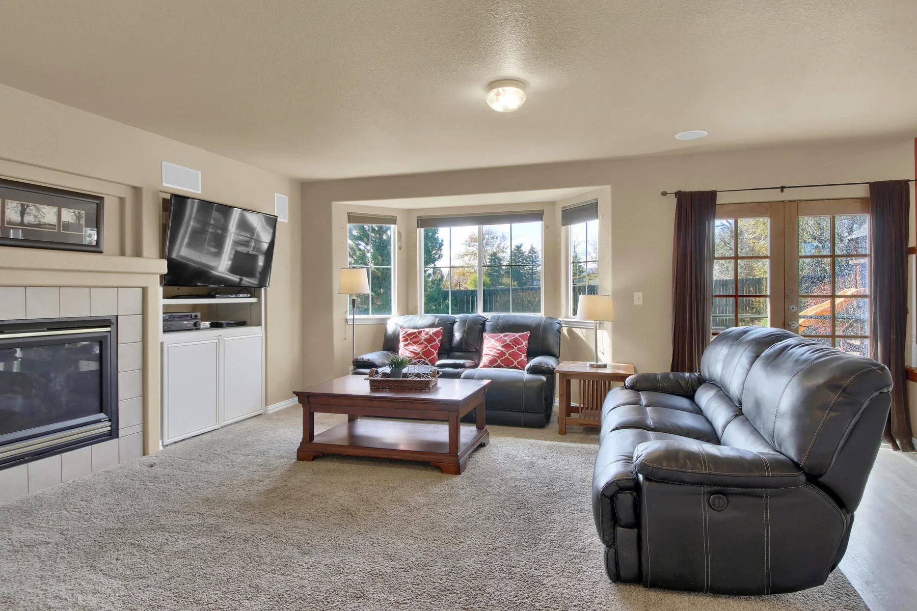 5367 Parfet St Arvada CO 80002-016-11-Family Room-MLS_Size.jpg