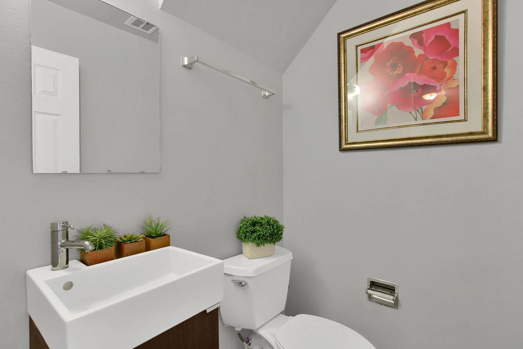 3000 Colorado Ave 120 E-017-24-Bathroom-MLS_Size.jpg