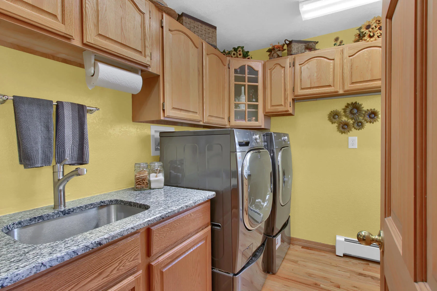 11415 W 76th Way Arvada CO-029-19-Laundry-MLS_Size.jpg